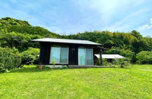 Katsuura Villa | Gubo 里山ヴィレッジ 白木
