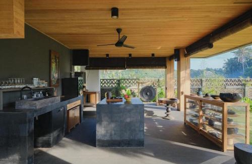 Kuta Villa | Gudea Living Villa Surfer Dream Retreat Areguling Beach