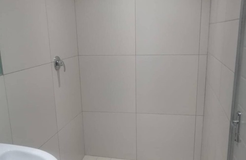 Tonga House | Guduza Guest House