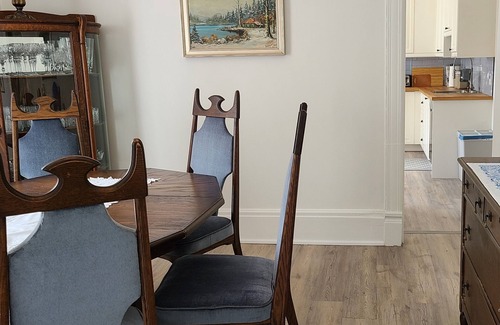 Cambridge Apartment | ⭐ Guest Haus⭐2BD ⭐Walk Thru History⭐@ River Weddings ⭐Walk downtown