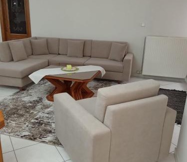 Ioannina Apartment | Guest-Home 1