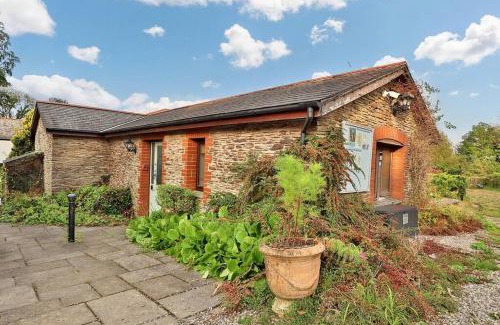 Berrynarbor House | Guest Homes - Hayloft Cottage