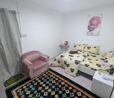 Madinat Zayed House | Guest House