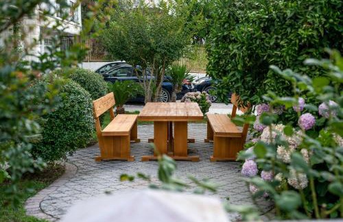 Gjerana House | Guest House Aldin