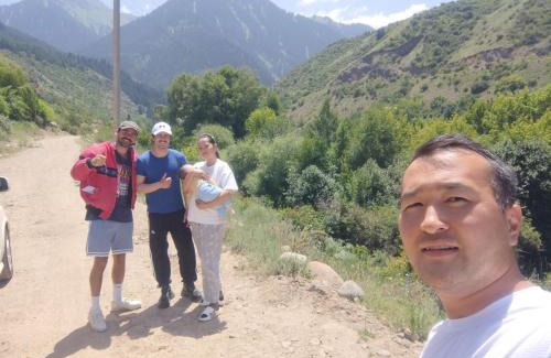 Karakol House | Guest House Alina