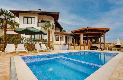 Osenovo Villa | Guest House Andrea