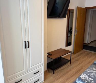 Obrs House | Guest House Dešković