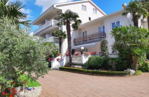 Porat House | Guest House Katarina