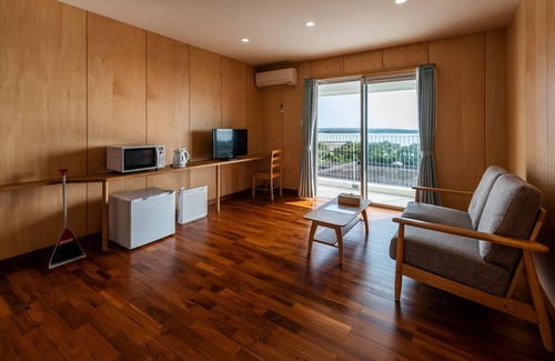 Miyakojima House | Guest House Kawamitsu