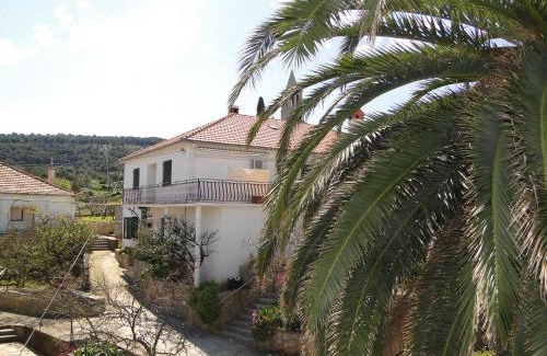 Bozava House | Guest House Nikola