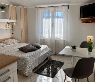 Vozilici House | Guest House Renata