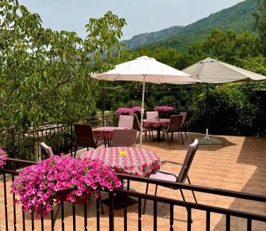 Vozilici House | Guest House Renata