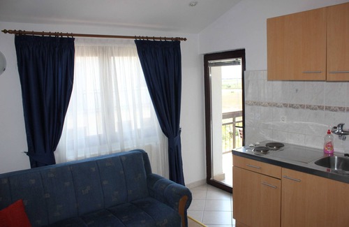Ploce Apartment | Guest House San Antonio-One Bedroom Apartment with Balcony no.2
