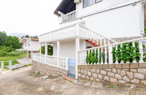 Utjeha House | Guest House Sandra