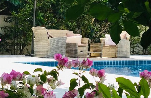Ratsada House | Guest House, shared pool, private bathroom and kitchen