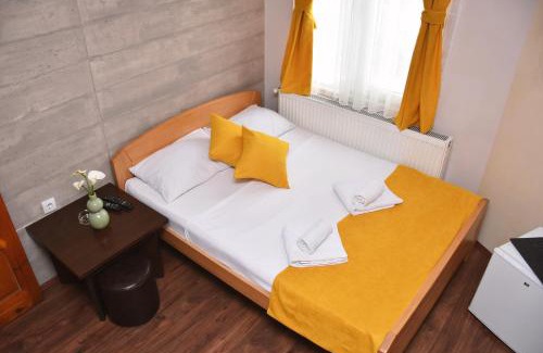 Kragujevac House | Guest House Villa Mir