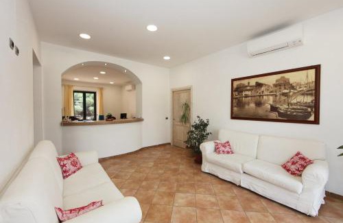 La Maddalena Bed & Breakfast | Guest House Villabianca