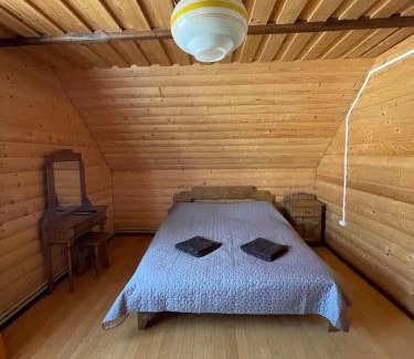 Vyshkiv House | Guest House Zator