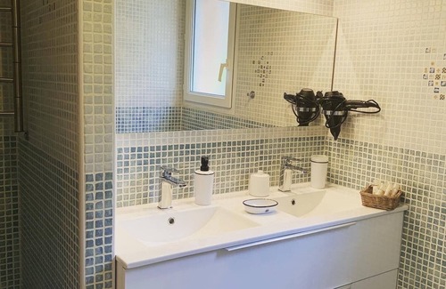Belvedere-Campomoro Bed & Breakfast | Guest room sea view