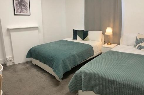 Camden Town with Primrose Hill House | GUEST ROOMS in CAMDEN TOWN