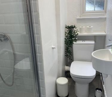 Camden Town with Primrose Hill House | GUEST ROOMS in CAMDEN TOWN