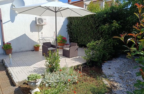 Presika House | Guesthouse Adriana Cottages