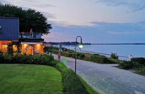 Drei House | Guesthouse Holnis Comfortable holiday residence