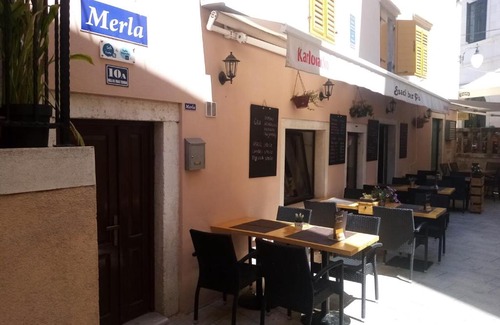 Grad House | Guesthouse Merla