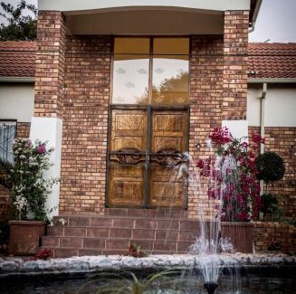 Hartbeespoort House | Guesthouse Serenity