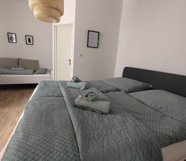 Weeze House | Guesthouse - Weeze Rooms
