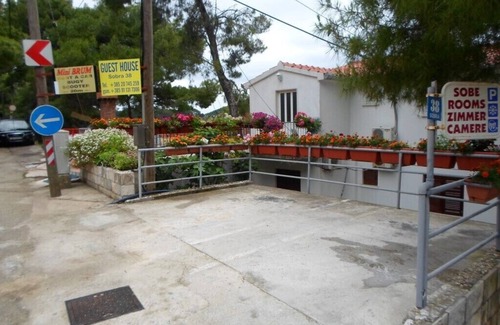 Sobra Apartment | #GUESTHOUSESOBRA Room with Balcony&Sea View, private ext. bathroom S5