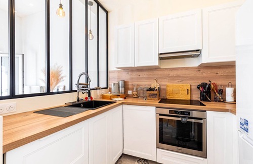 Villeneuve-la-Garenne Apartment | GuestReady - Charming stay with a courtyard