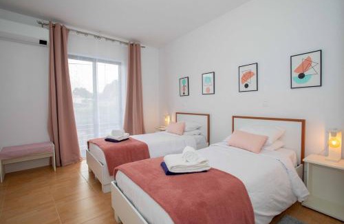Capelas House | GuestReady - 9C House