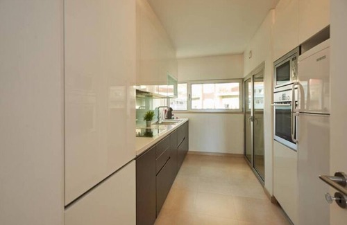 Alges Apartment | GuestReady - Algés Lexus: Sea view