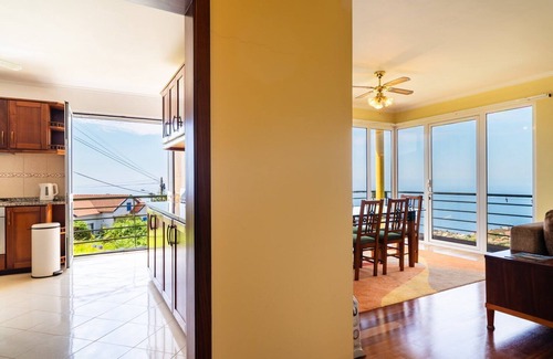 Canhas House | GuestReady - Amazing home with a stunning view