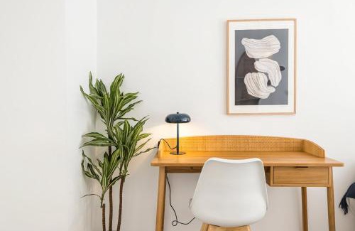 Parede Apartment | GuestReady - Blue Straw in the heart of Parede