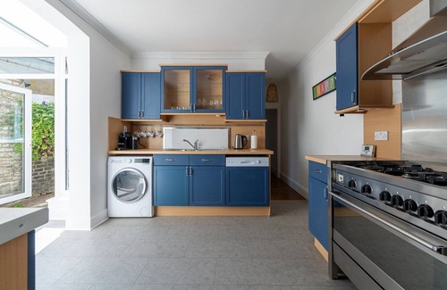 Battersea Apartment | GuestReady - Broughton retreat with garden