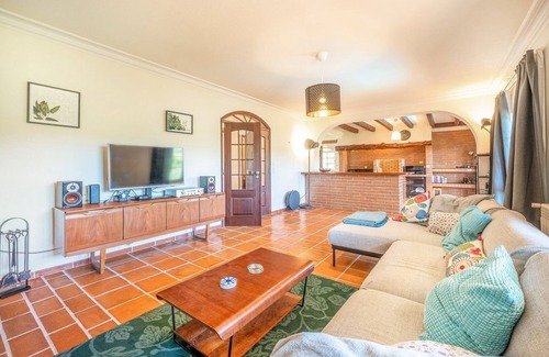 Sao Joao das Lampas Villa | GuestReady - Casa das Lampas