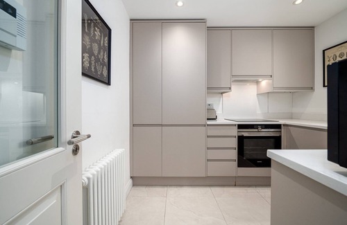 Munster Apartment | GuestReady - Charming residence in Fulham