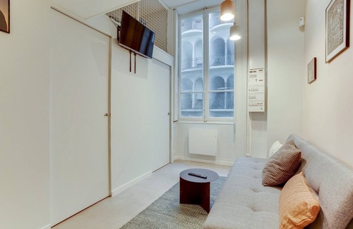 Terreaux - Bat d'argent Apartment | GuestReady Essential- Hotel de Ville - Hypercentre