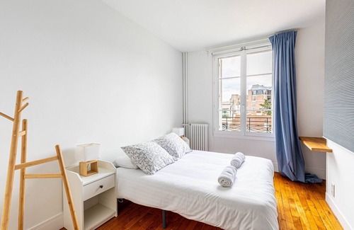 Parchamp–Albert Kahn Apartment | GuestReady - Modern Comfort near Paris
