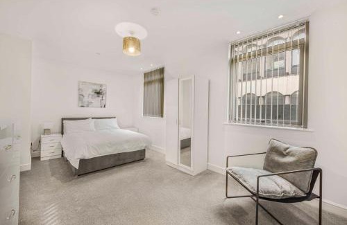Liverpool City Centre Apartment | GuestReady - Gladstone Hotel
