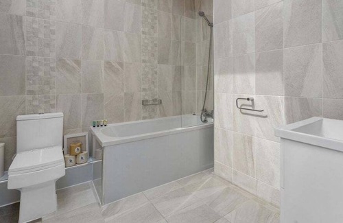 Bruntsfield House | GuestReady - Magnificent stay near the city centre