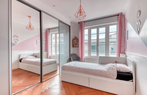 Montchat Apartment | GuestReady - Modern elegance in the 3rd arr.