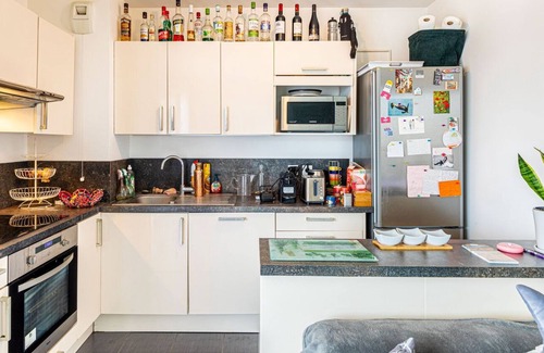 Livry-Gargan Apartment | GuestReady - Tranquil stay with a balcony