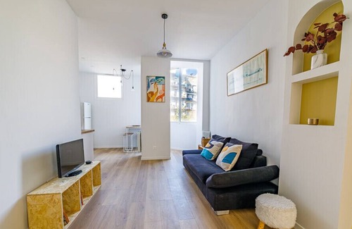Les Cinq Avenues Apartment | GuestReady - Trendy escape in the 4th Arr.