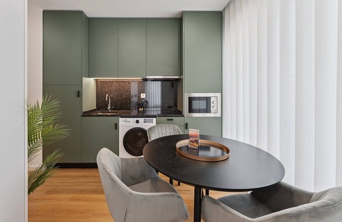 Ramalde Apartment | GuestReady - Tutti Frutti Studio - Cherry