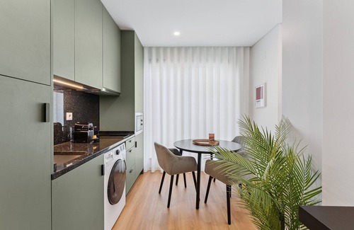 Ramalde Apartment | GuestReady - Tutti Frutti Studio - Cherry