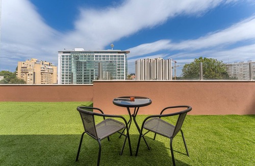 Ramalde Apartment | GuestReady - Tutti Frutti Studio - Damascus
