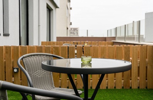 Ramalde Apartment | GuestReady - Tutti Frutti Studio - Avocado